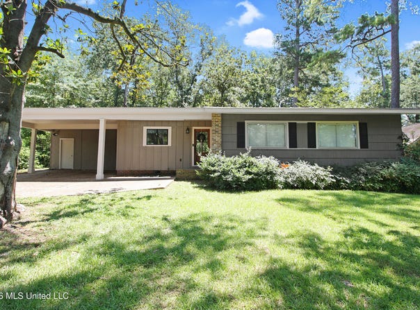 4038 Berkley Drive, Jackson, MS 39211