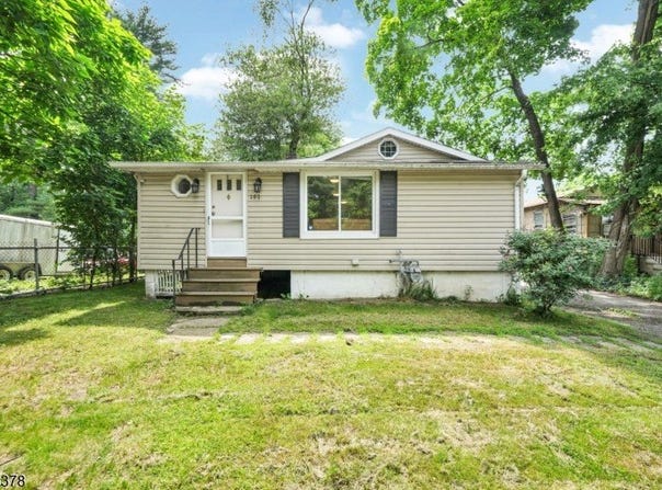 191 Fayette Ave, Wayne Twp., NJ 07470-6780