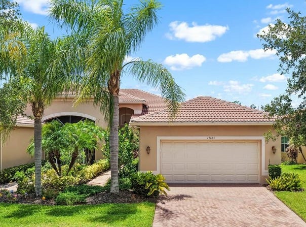 15665 AURORA LAKE Circle, WIMAUMA, FL 33598