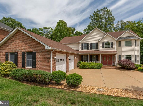 1001 FEATHERSTON CT, FREDERICKSBURG, VA 22401