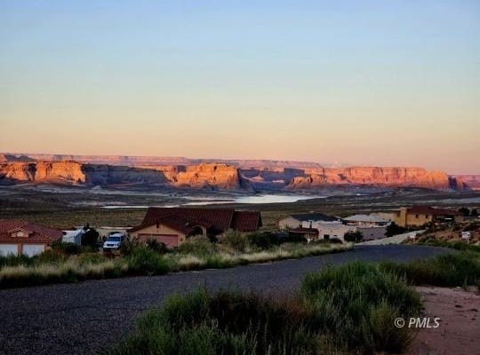 332 N Rainbow Dr, Greenehaven, AZ 86040