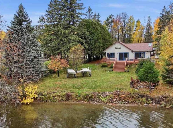 4578 Cedar Island Drive, Eveleth, MN