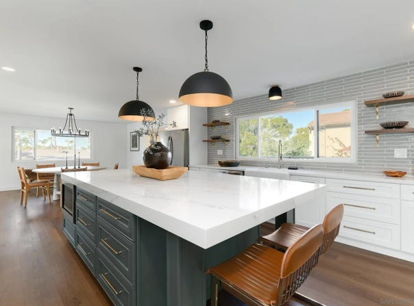 2904 Levante St, Carlsbad, CA 92009