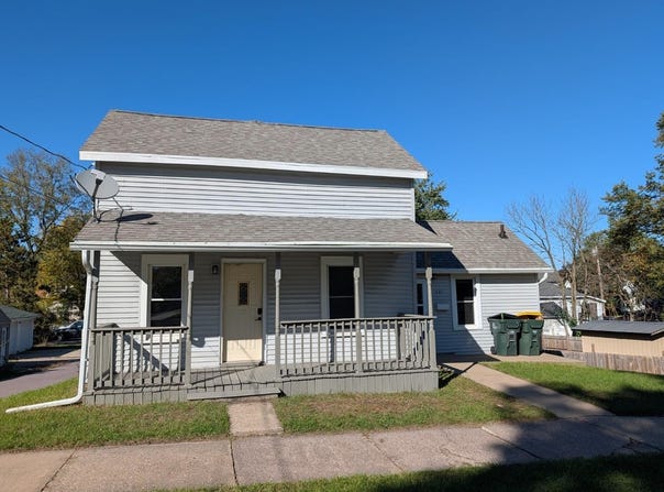 631 2nd Street, Reedsburg, WI 53959