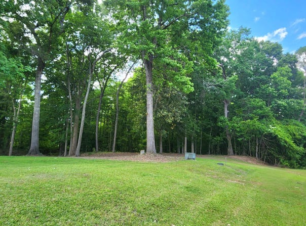 Bluff Hills Place lot: 192, Natchez, MS 39120
