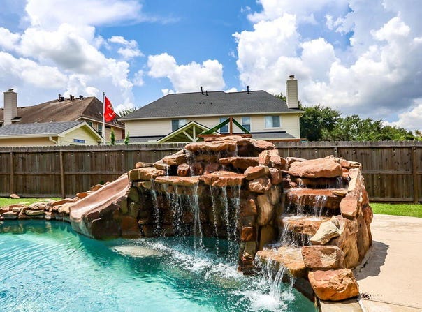 4302 Tree Line Dr, Pasadena, TX 77505