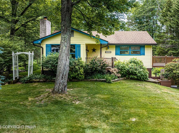 5226 Beechwood Road, Blakeslee, PA 18610