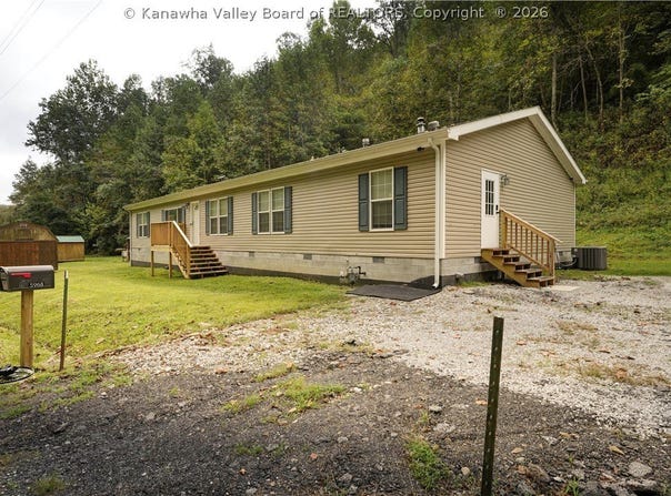 5968 Quick Road, Elkview, WV 25071