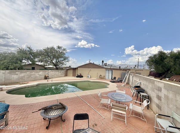 5936 E 32nd Street, Tucson, AZ 85711