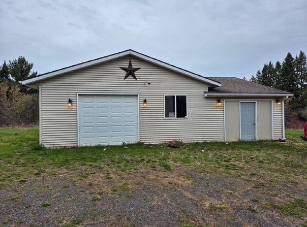 7599 E County Road E, South Range, WI 54874