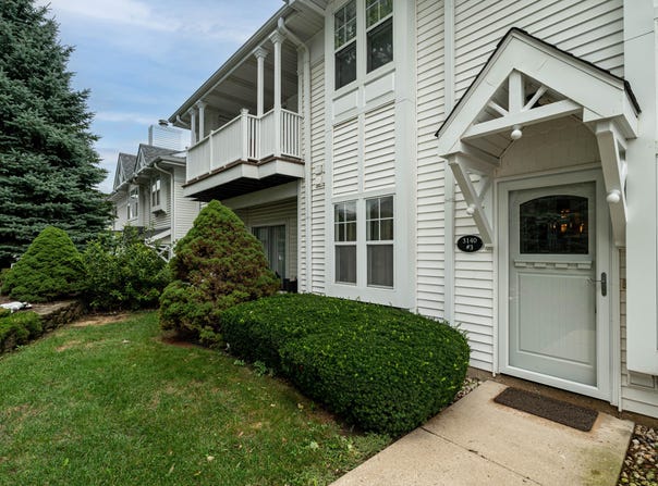 3140 Wood Rd, Mount Pleasant, WI 53406