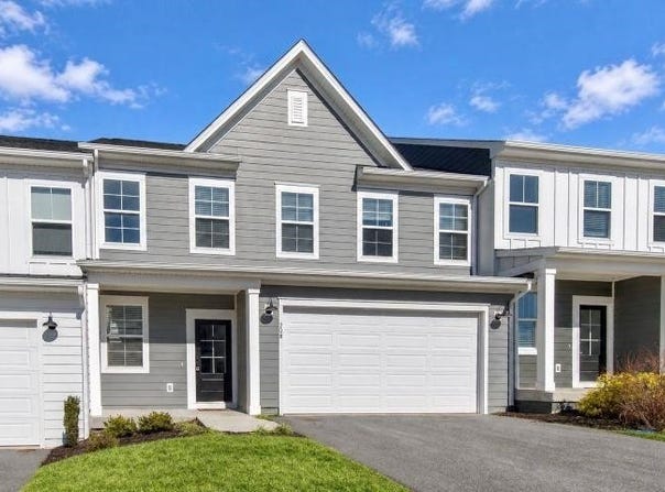 208 Addison Court, Blacksburg, VA 24060