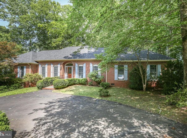 201 GREEN ST, LOCUST GROVE, VA 22508