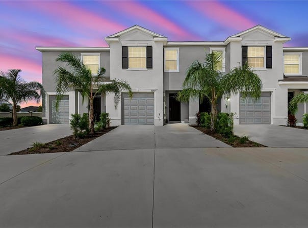 32423 TURTLE GRACE Loop, WESLEY CHAPEL, FL 33545