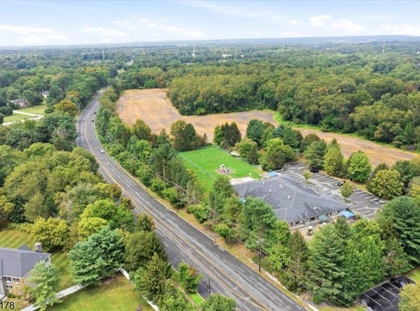 1 Kinder Ct, West Windsor Twp., NJ 08550-2839