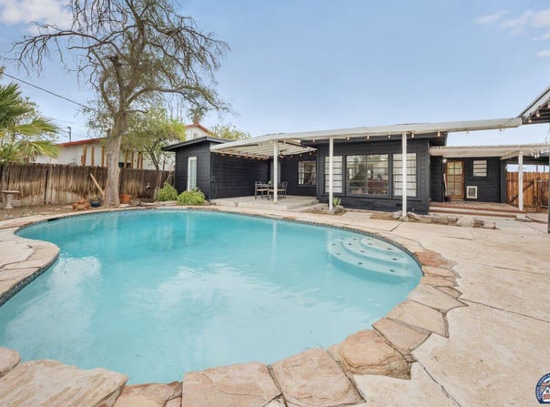 1261 Sandalwood Dr, El Centro, CA 92243