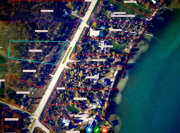 PARCEL #3 2.25A SW BAYSHORE DRIVE, TRAVERSE CITY, MI 49684