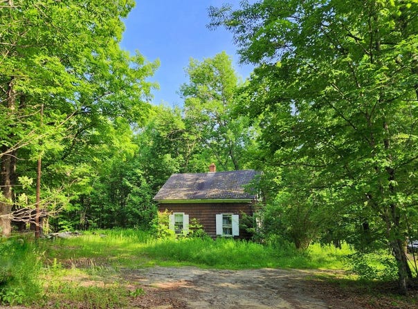 17 Center Hill Road, Weld, ME 04285