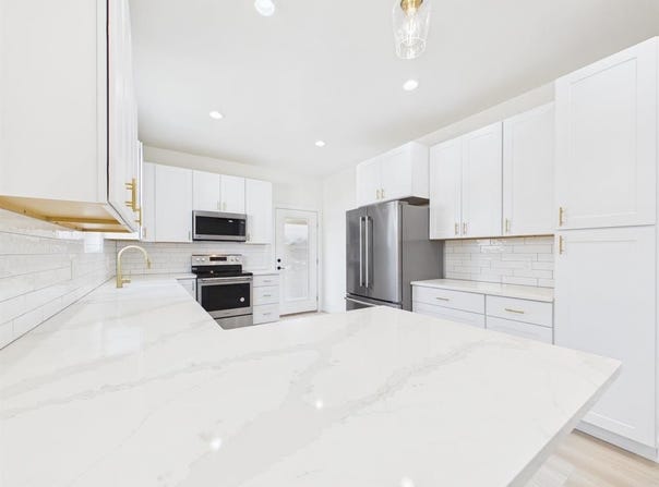 272 Park Ave, Lovell, WY 82431