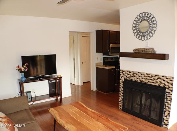 93 E White Mountain Boulevard, Pinetop, AZ 85935