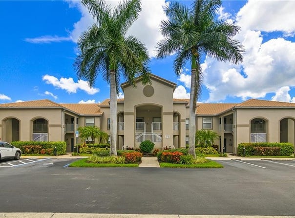 19961 Barletta Ln, ESTERO, FL 33928