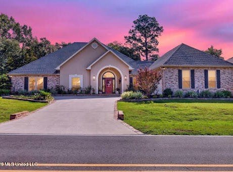 7524 Cherryhill Drive, Diamondhead, MS 39525