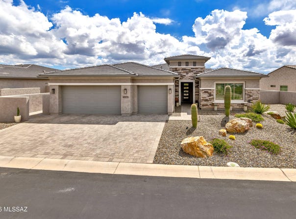 61177 E Cardinal Lane, Oracle, AZ 85623