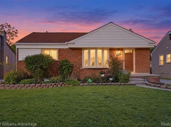 15640 Churchill Street, Southgate, MI 48195