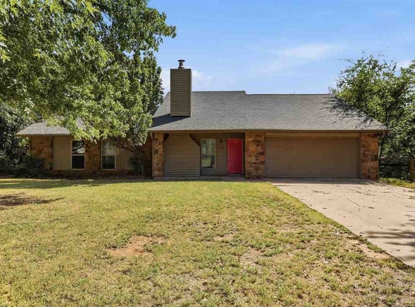 219 E Rogers Drive, Stillwater, OK 74075