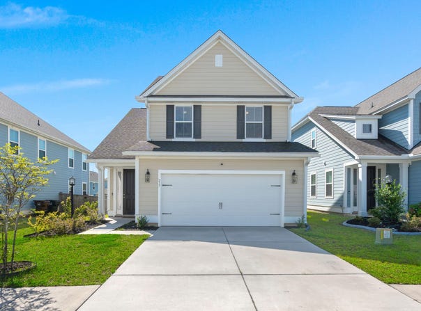 217 Old Grove Avenue, Moncks Corner, SC 29461