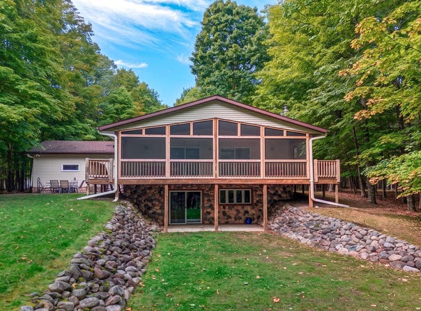 6922 CONNORS RD, Three Lakes, WI 54562