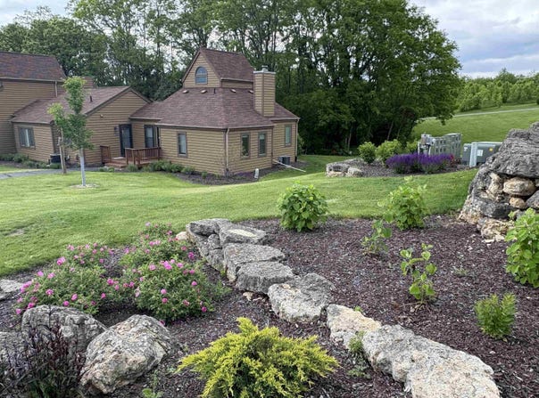 10 Farmstead Drive, GALENA, IL 61036