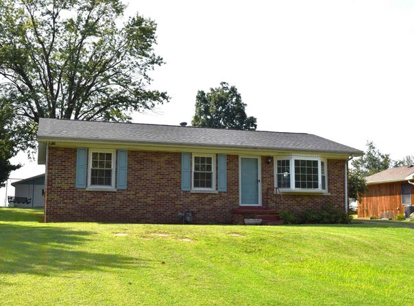 5718 Plainview Drive, Evansville, IN 47720-7823