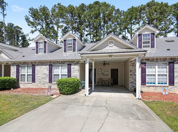 425 Colonial Trace Dr., Longs, SC 29568