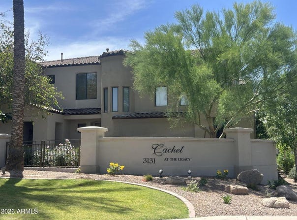 3131 E LEGACY Drive, Phoenix, AZ 85042
