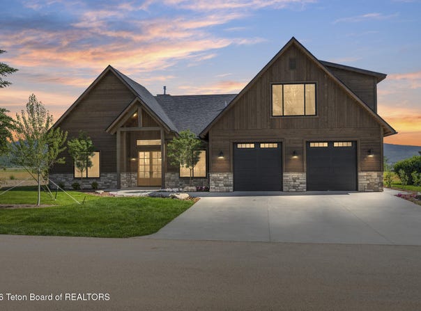231 DESERT FOX LANE, Victor, ID 83455