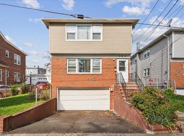 199 Brookside Ave, Irvington Twp., NJ 07111-2618