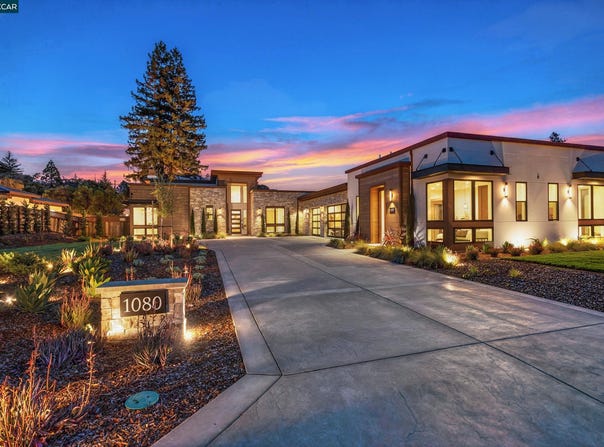 1080 Borrette Ct, Napa, CA 94558