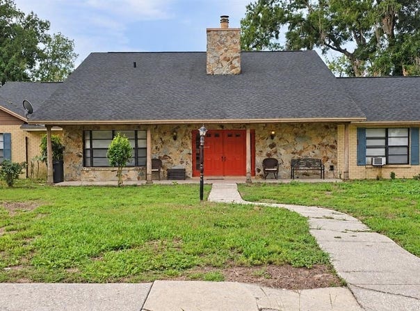 113 LOCUST Drive, BRANDON, FL 33511