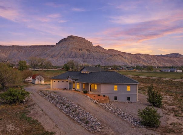 668 33 3/4 Road, Clifton, CO 81520