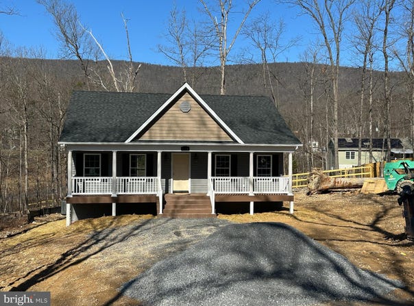 116 PINTO, WINCHESTER, VA 22602
