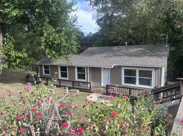 311 E Jackson Street, Ozark, MO 65721