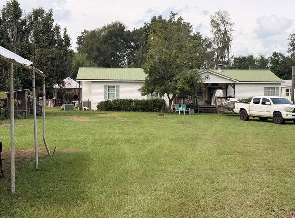 1933 SE 155TH Street, SUMMERFIELD, FL 34491