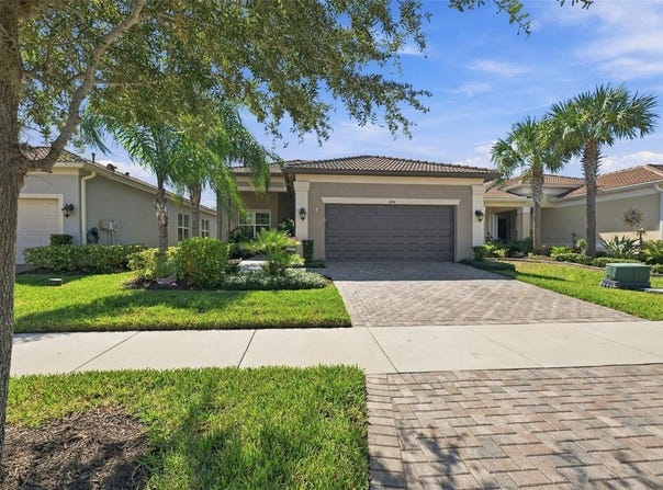 4814 SEVILLA SHORES Drive, WIMAUMA, FL 33598