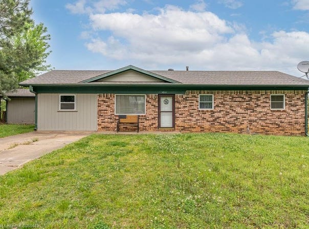 4014 Pleasant ST, Ozark, AR 72949