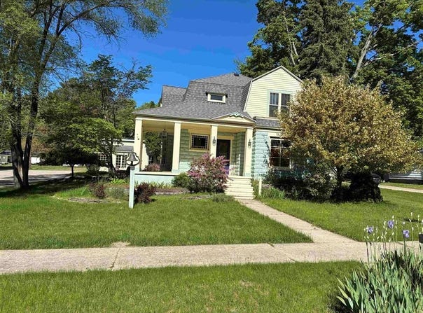 407 N BRIDGE, FOREST HOME TWP, MI 49615