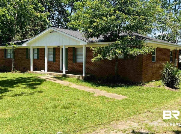16799 Hinote Glass Road, Loxley, AL 36551