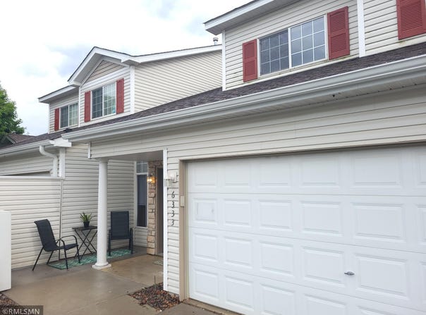 6333 Saddlebred Way, Forest Lake, MN 55025