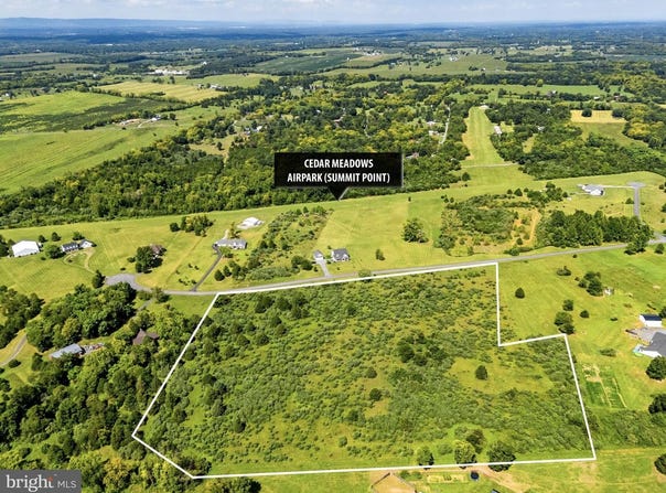 14 LINDBERGH CT, SUMMIT POINT, WV 25446