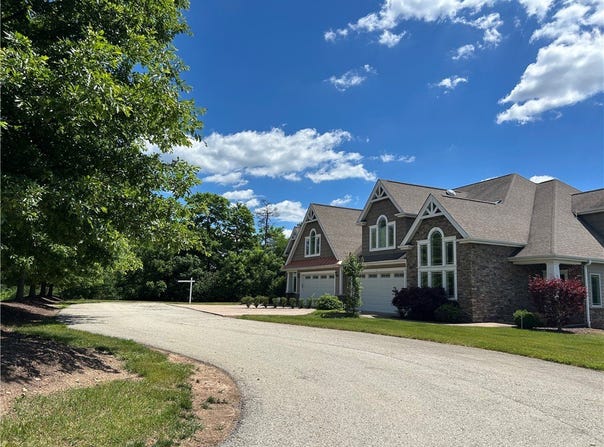 3553 Wiestertown Rd, Export, PA 15632